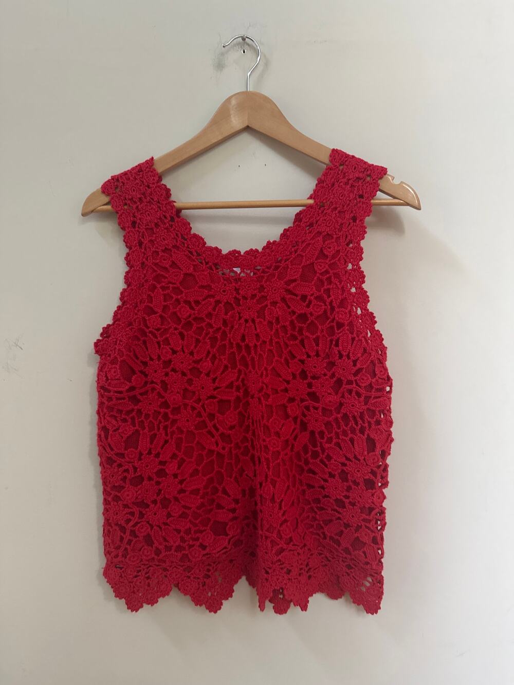 Weathervane Petites Vintage Crochet Sweater Tank Red Preppy Classic Festival